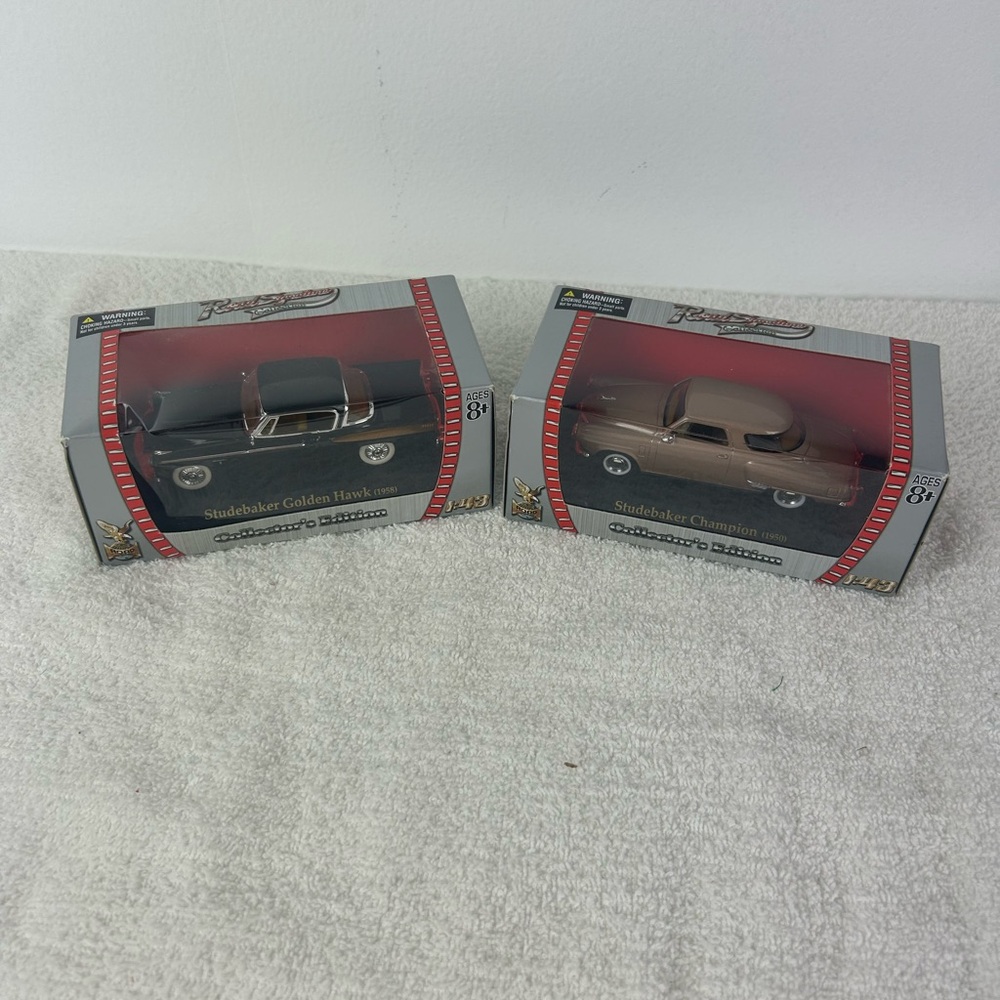 2 - NIB Road Signature Collection Studebakers (1950 Champion & 1958 Golden Hawk)